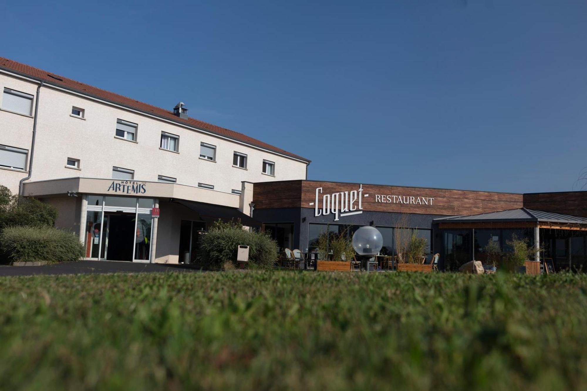 Artemis Hotel & Spa Bistro Coquet Бриуд Екстериор снимка