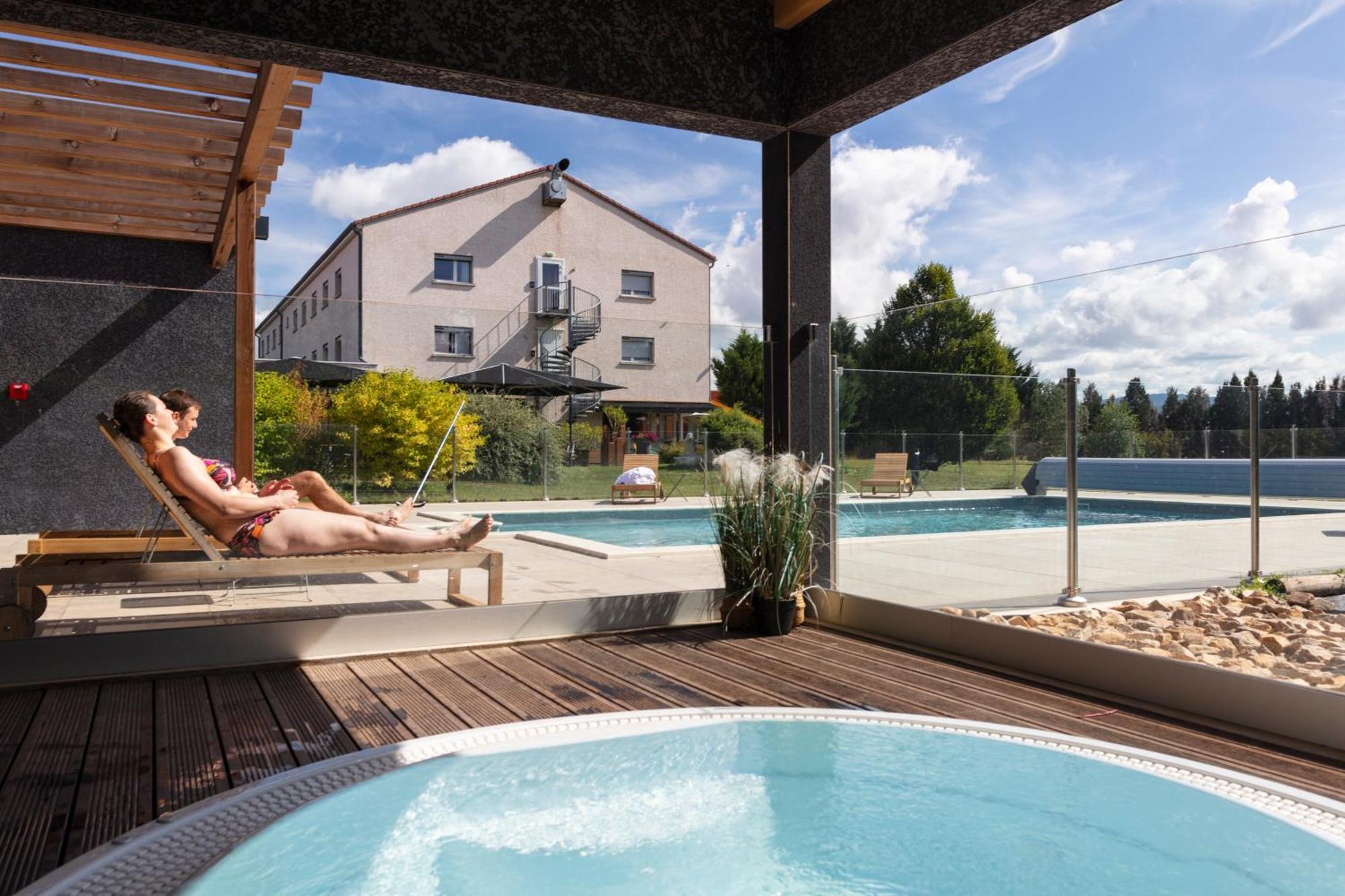 Artemis Hotel & Spa Bistro Coquet Бриуд Екстериор снимка